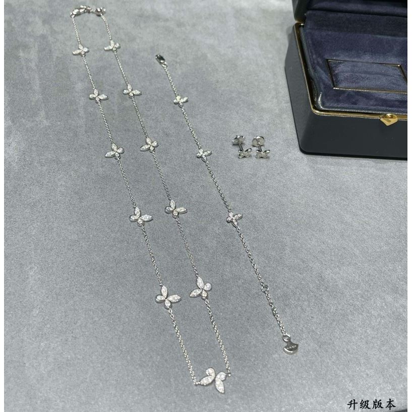 Graff Necklaces - Click Image to Close